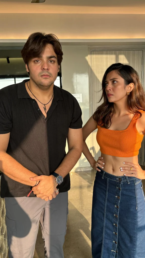 Ashish chanchlani girlfriend